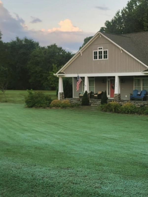 Picture of Jerry Farmer owner of Farmer's Touch Lawn Care