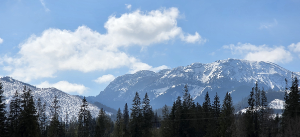 Snow topped mountains Snow topped mountains