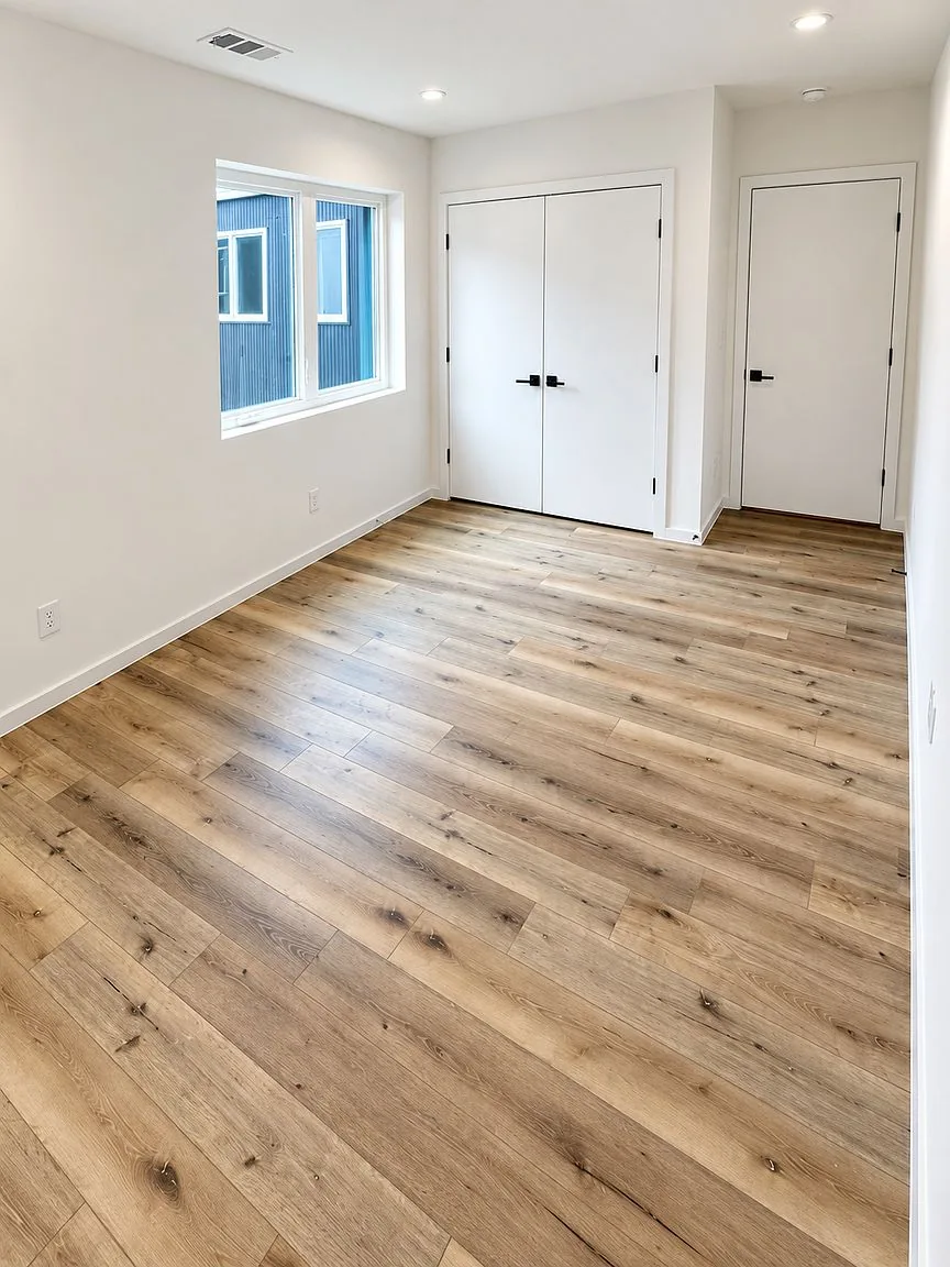 Secondary bedroom with double closets