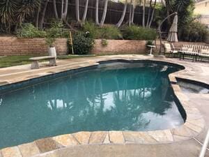 {{ custom_values.service_4 }} in {{custom_values.area_3})