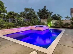 {{ custom_values.service_4 }} in {{custom_values.area_1})