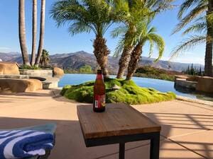 {{ custom_values.service_2 }} in {{custom_values.area_3})