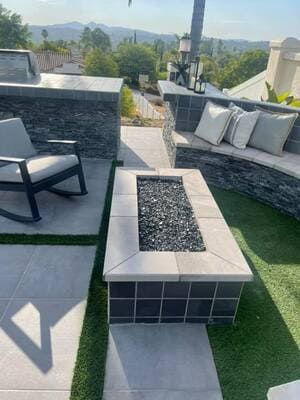 {{ custom_values.service_2 }} in {{custom_values.area_7})