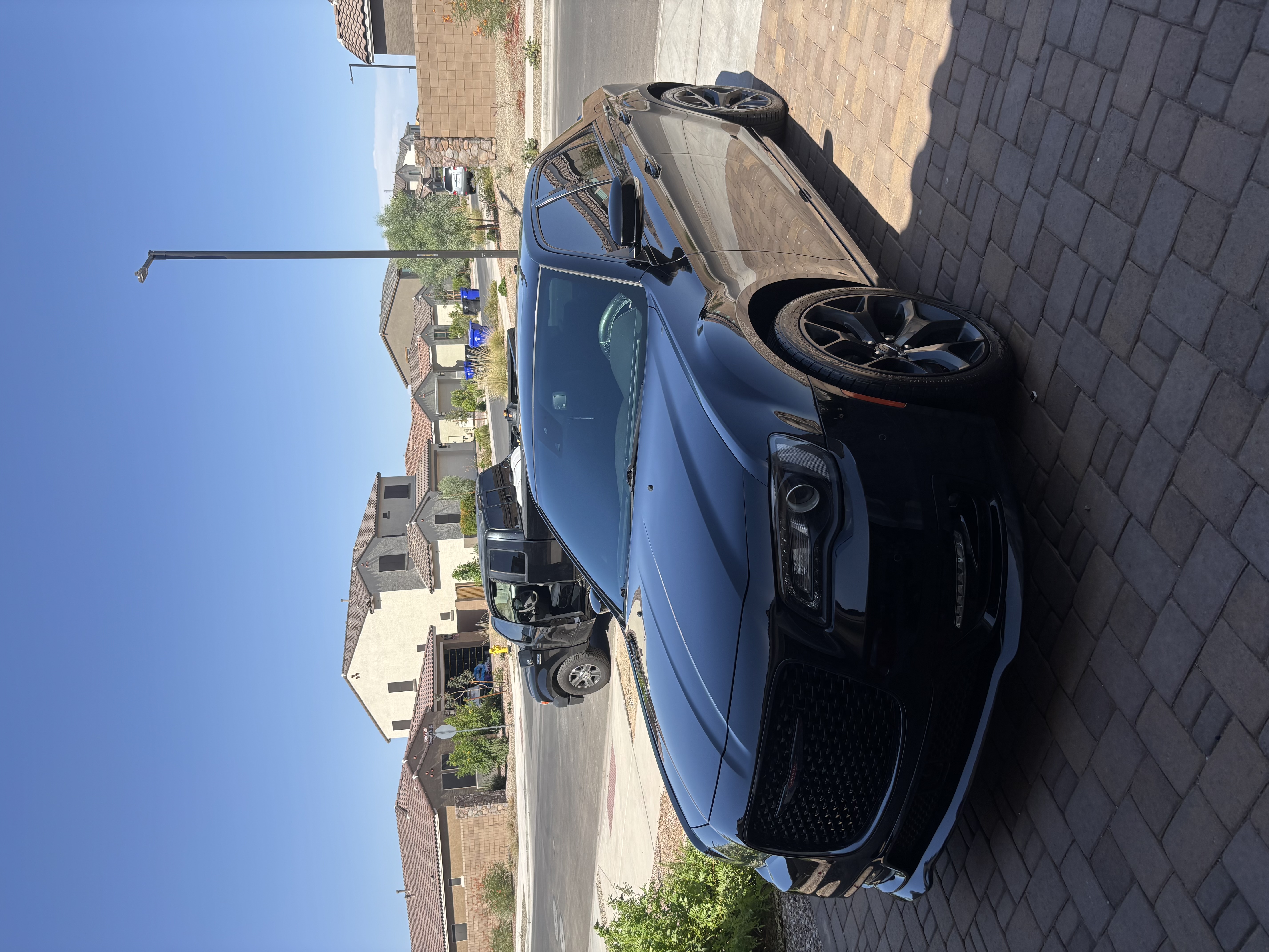Chrysler 300 finished detail, front three-quarter view