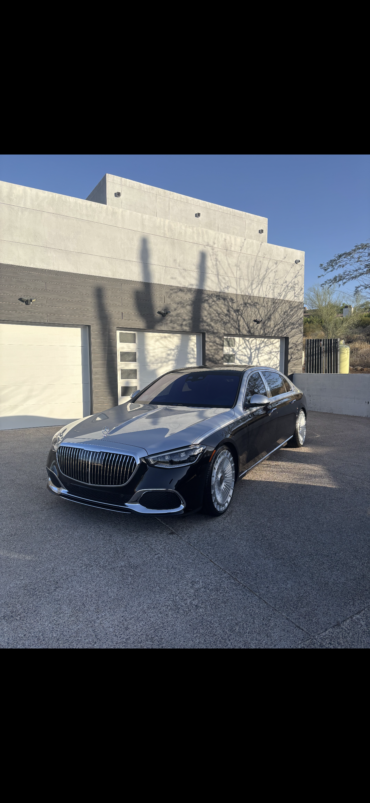 Mercedes-Maybach S-Class finished detail, front three-quarter view