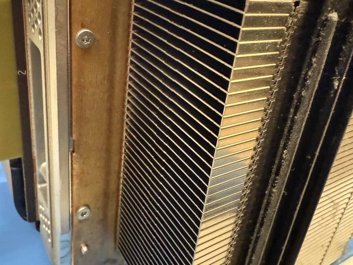 Cleaned laptop heatsink