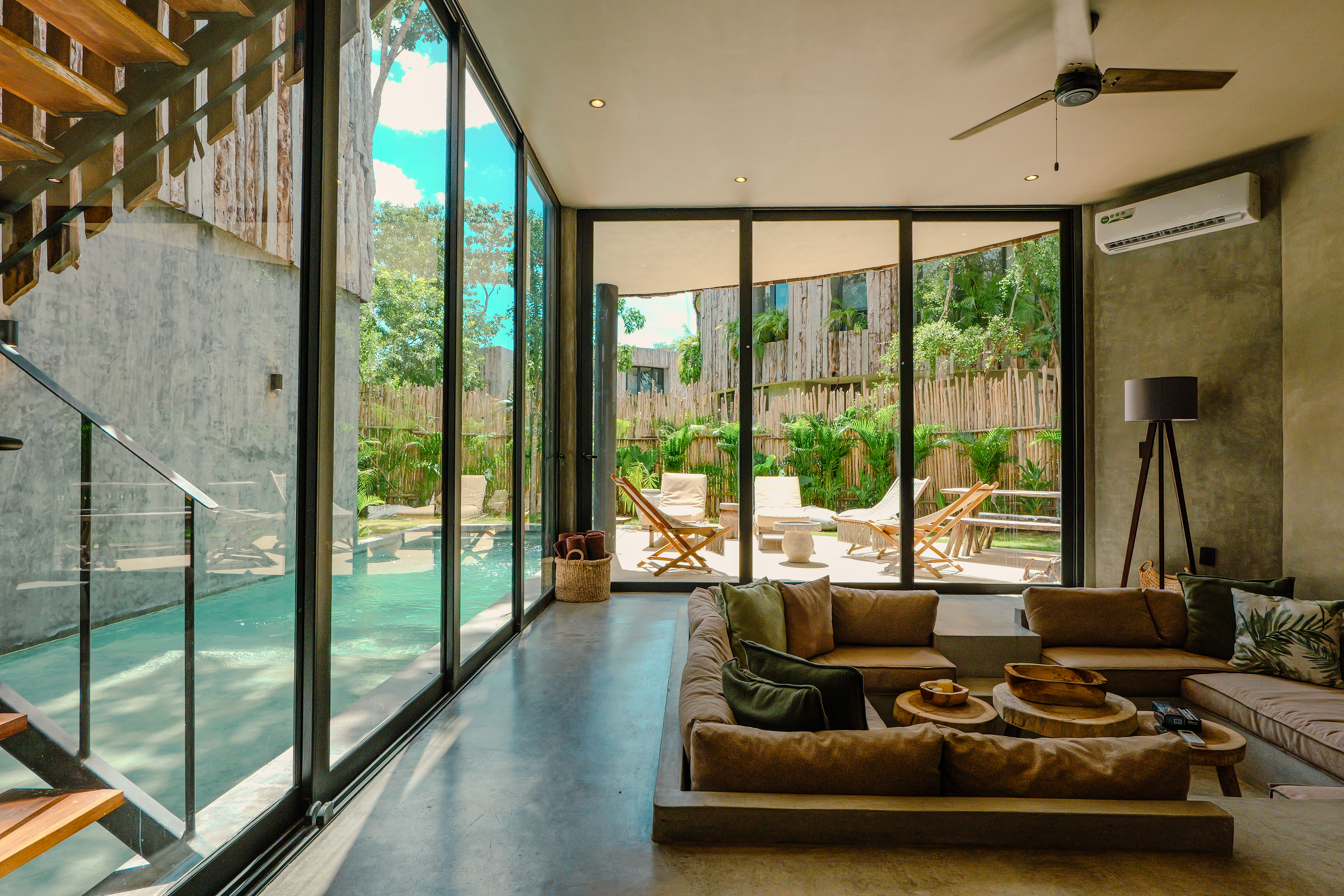 Villa Esencia — Interior