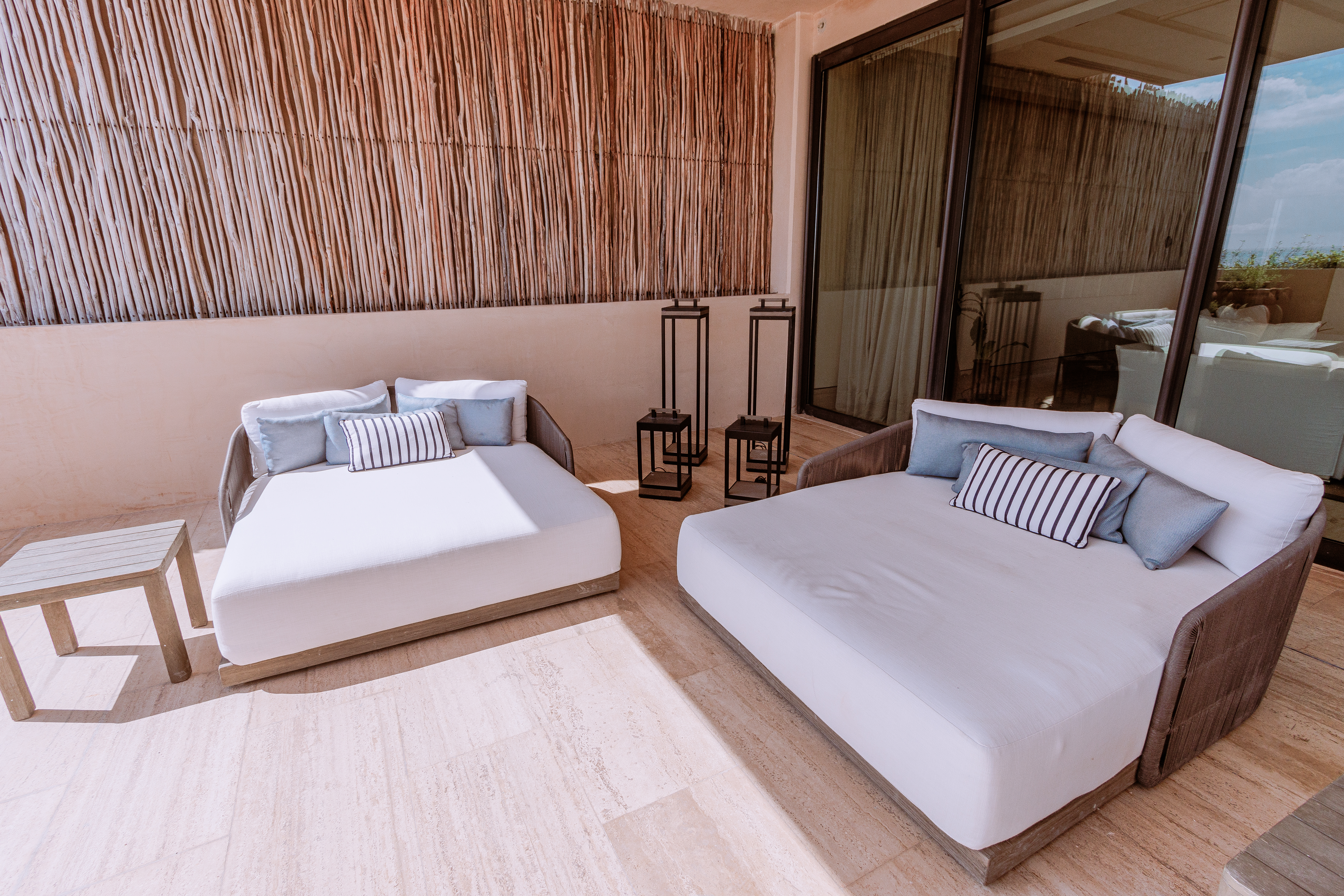 Costa Residences — Exterior