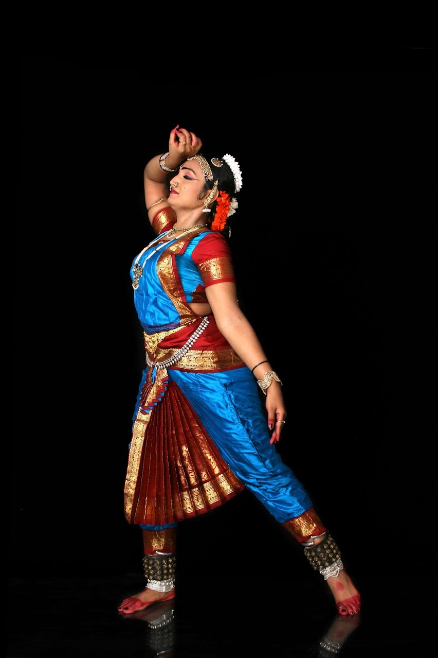 Aishwarya - Amravati, : Mission to acquire Bharatanatyam, Indian folk and  Sitting choreography dance skills and lead a life of Grace- Sophistication-  Discipline.