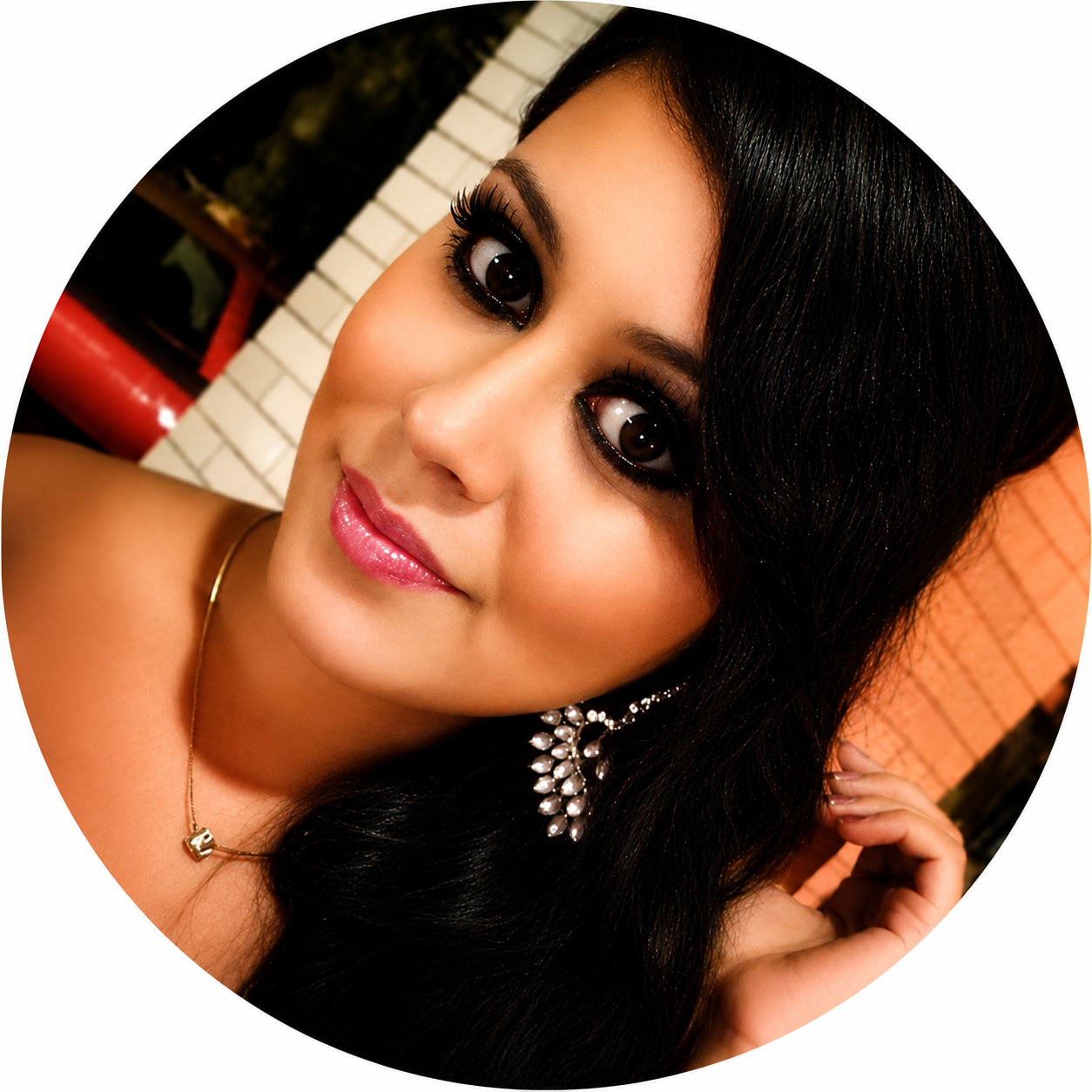 Gabriela Alves - Co-founder of Light Mind Creation