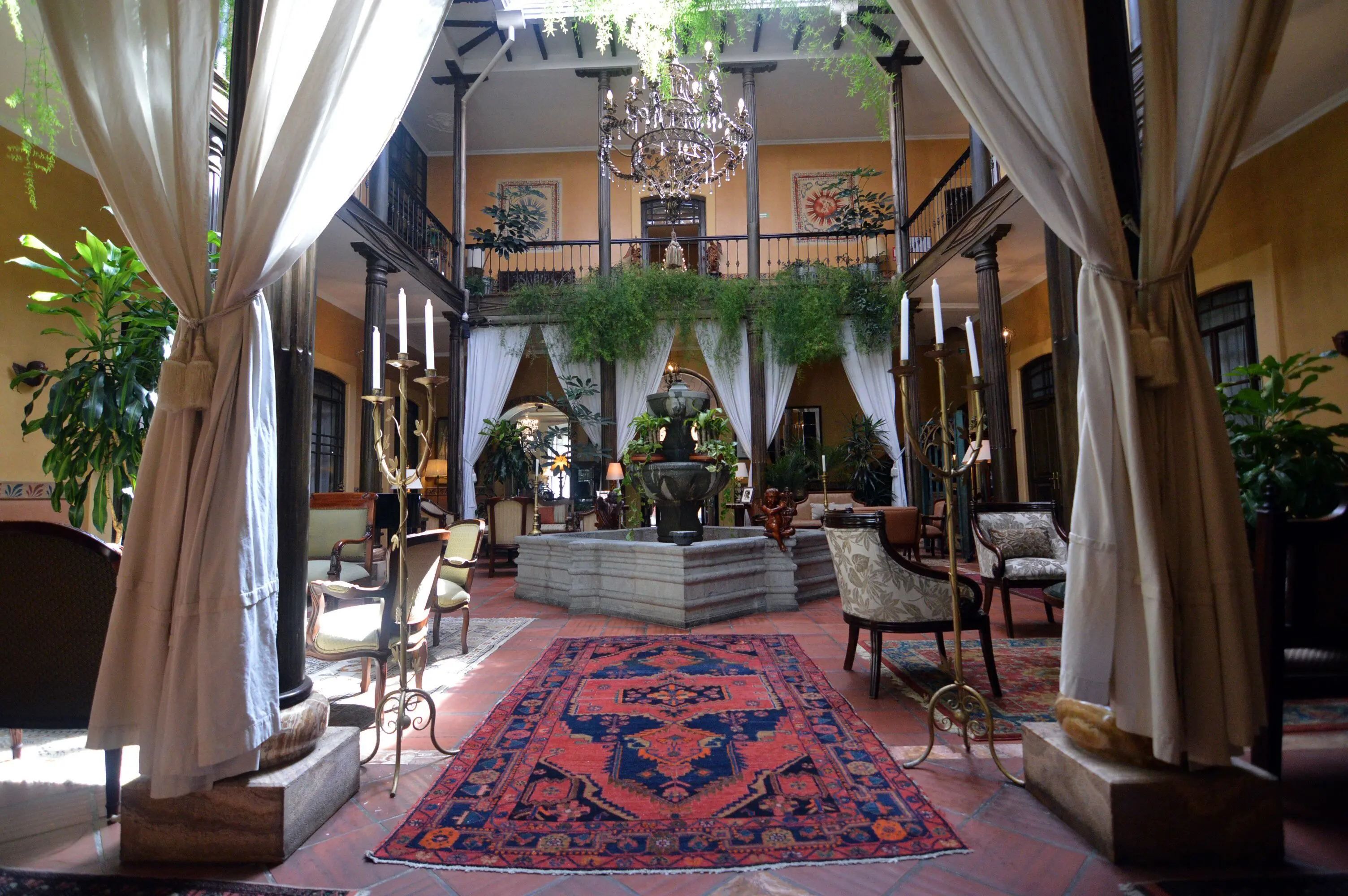 Mansion Alcazar