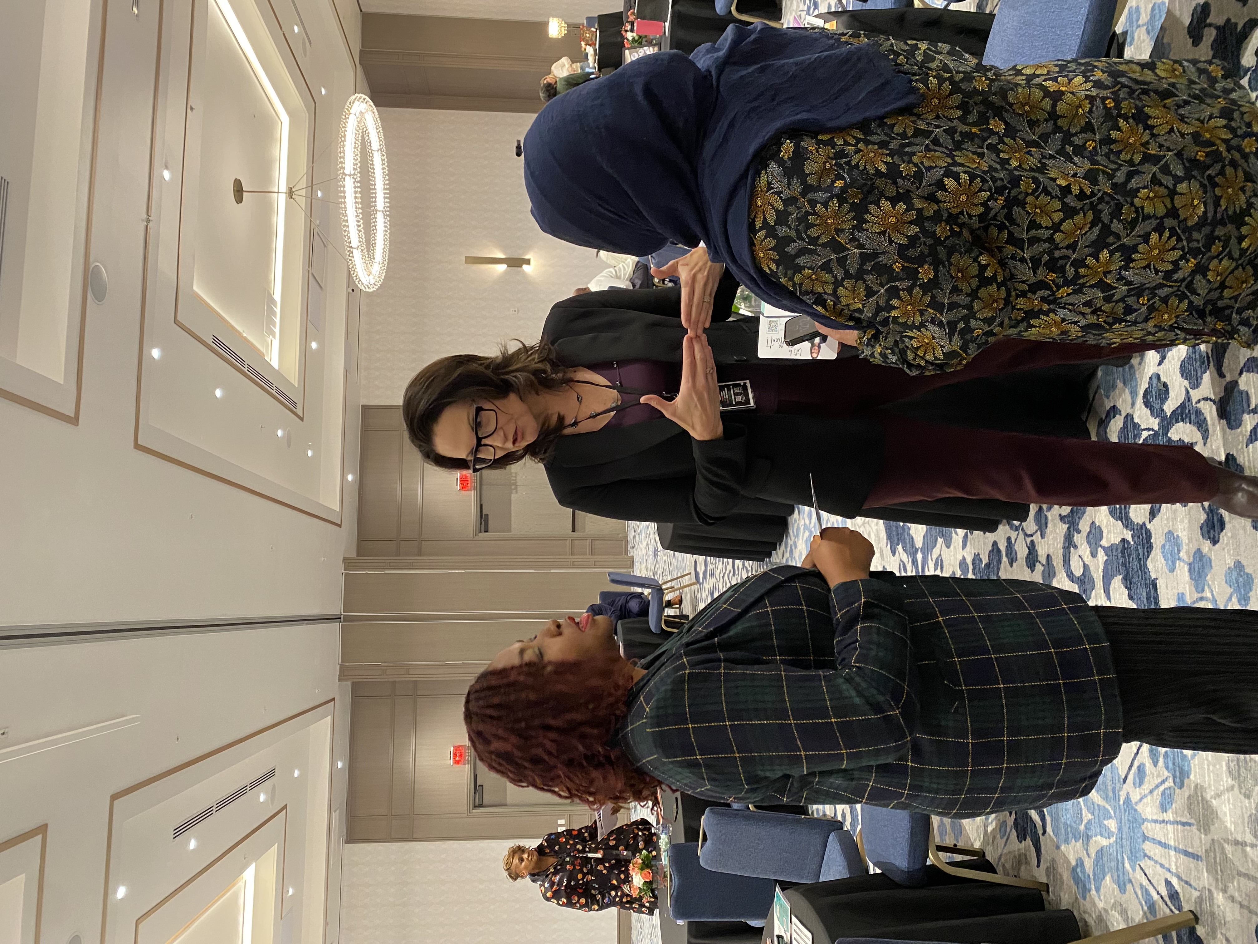 Patti Schutte, workshop host, welcoming you to the Sales Narrative Workshop