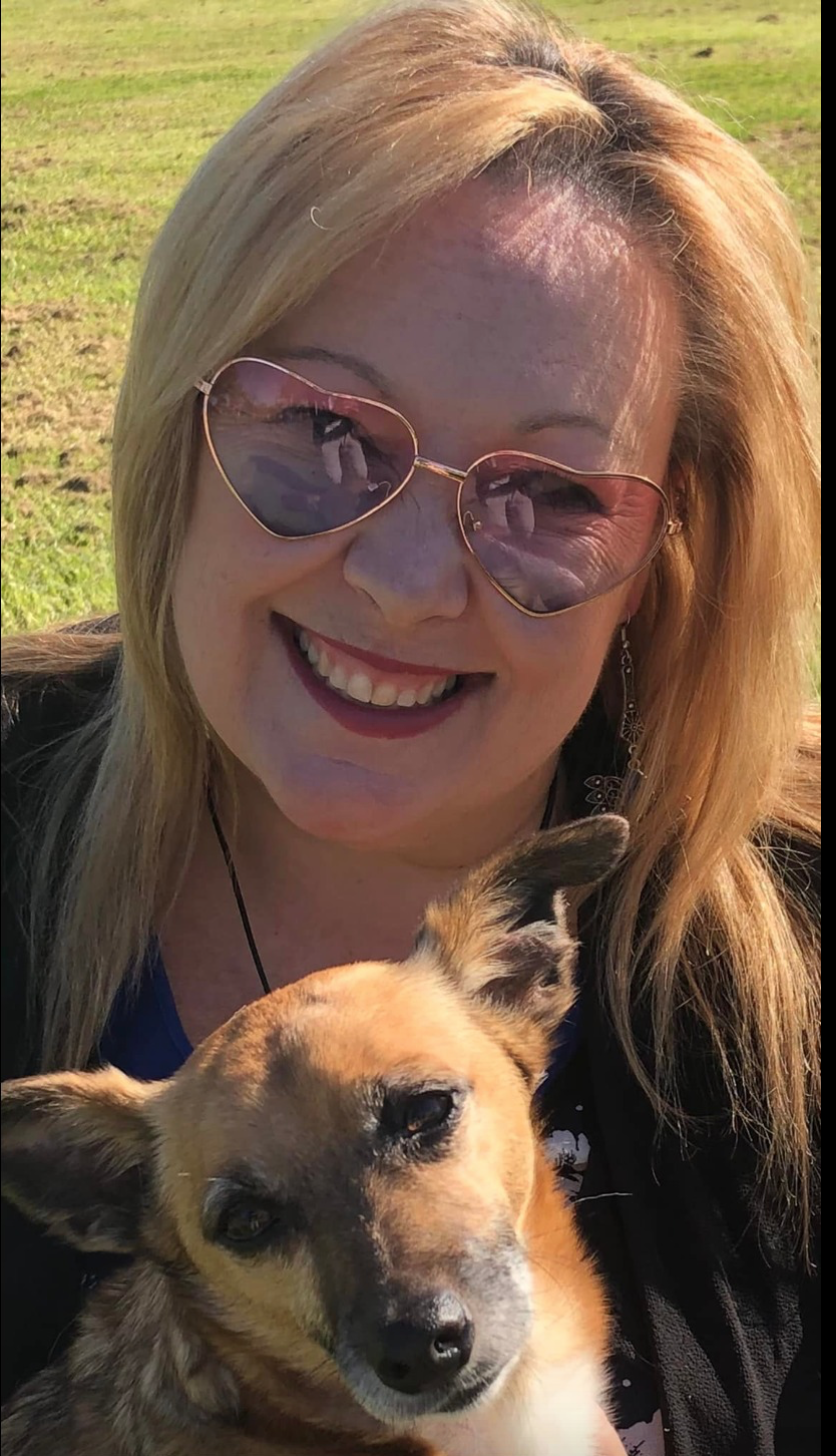 Jen and Dexter - Founder of The Knowing Co