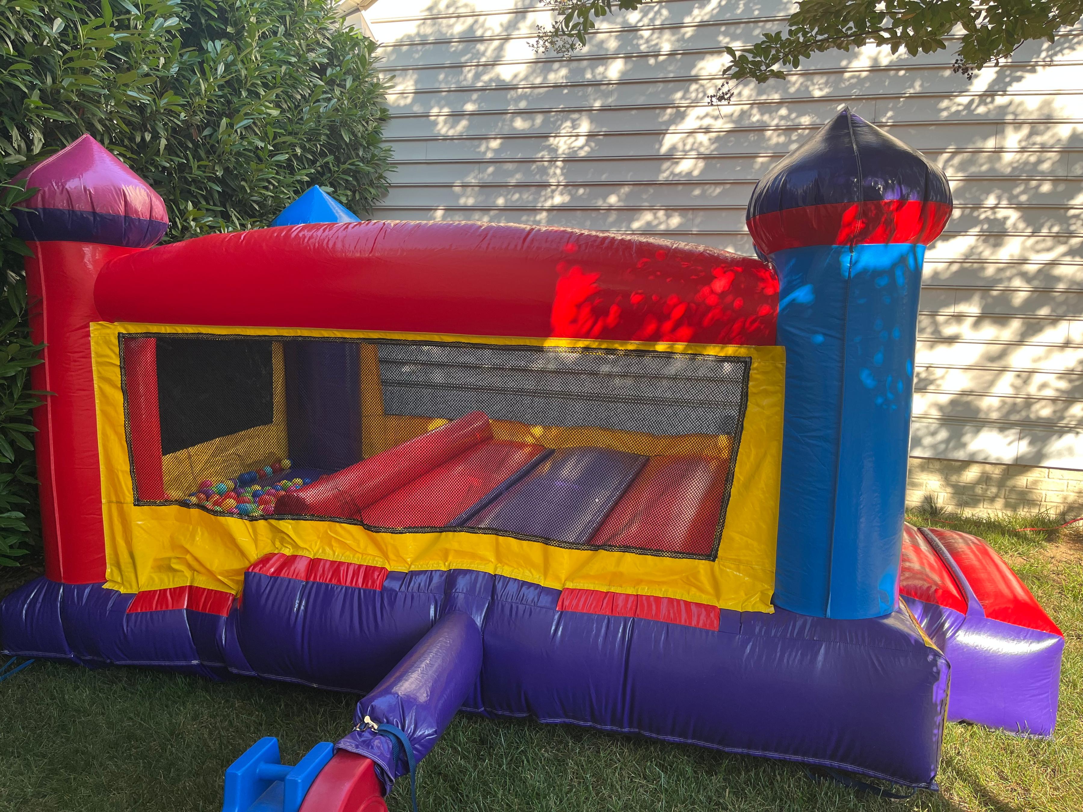 Toddler bounce combo with ball pit rental from Smiley Jump LLC in Germantown, MD, featuring a colorful inflatable play area for toddlers, birthday parties, and family events