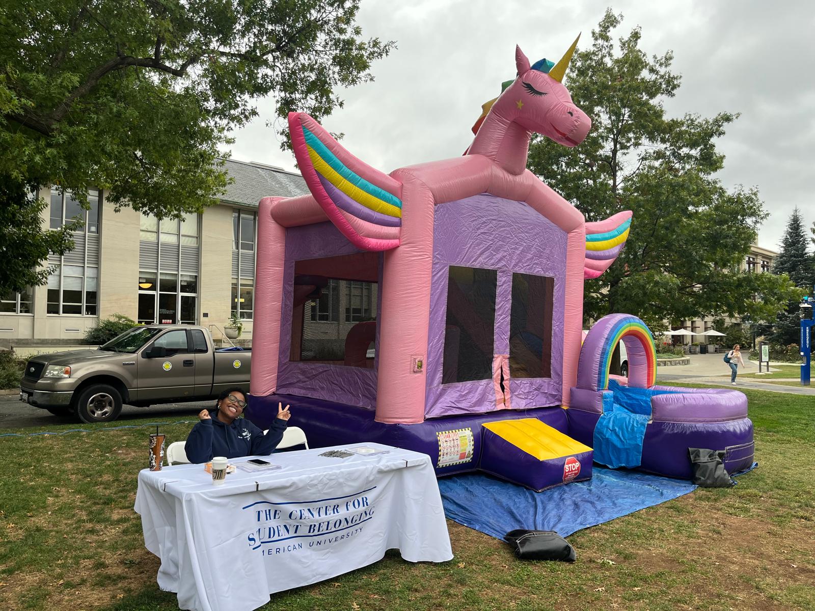 Smiley Essential Package rental from Smiley Jump, available in Germantown, Maryland, Washington DC, and Northern Virginia for birthday parties, school events, church gatherings, daycare celebrations, and family parties