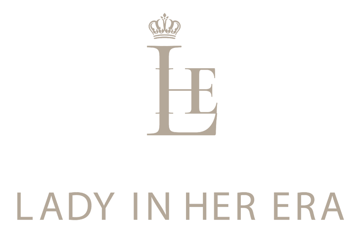 سيدة زمانها — Lady in Her Era