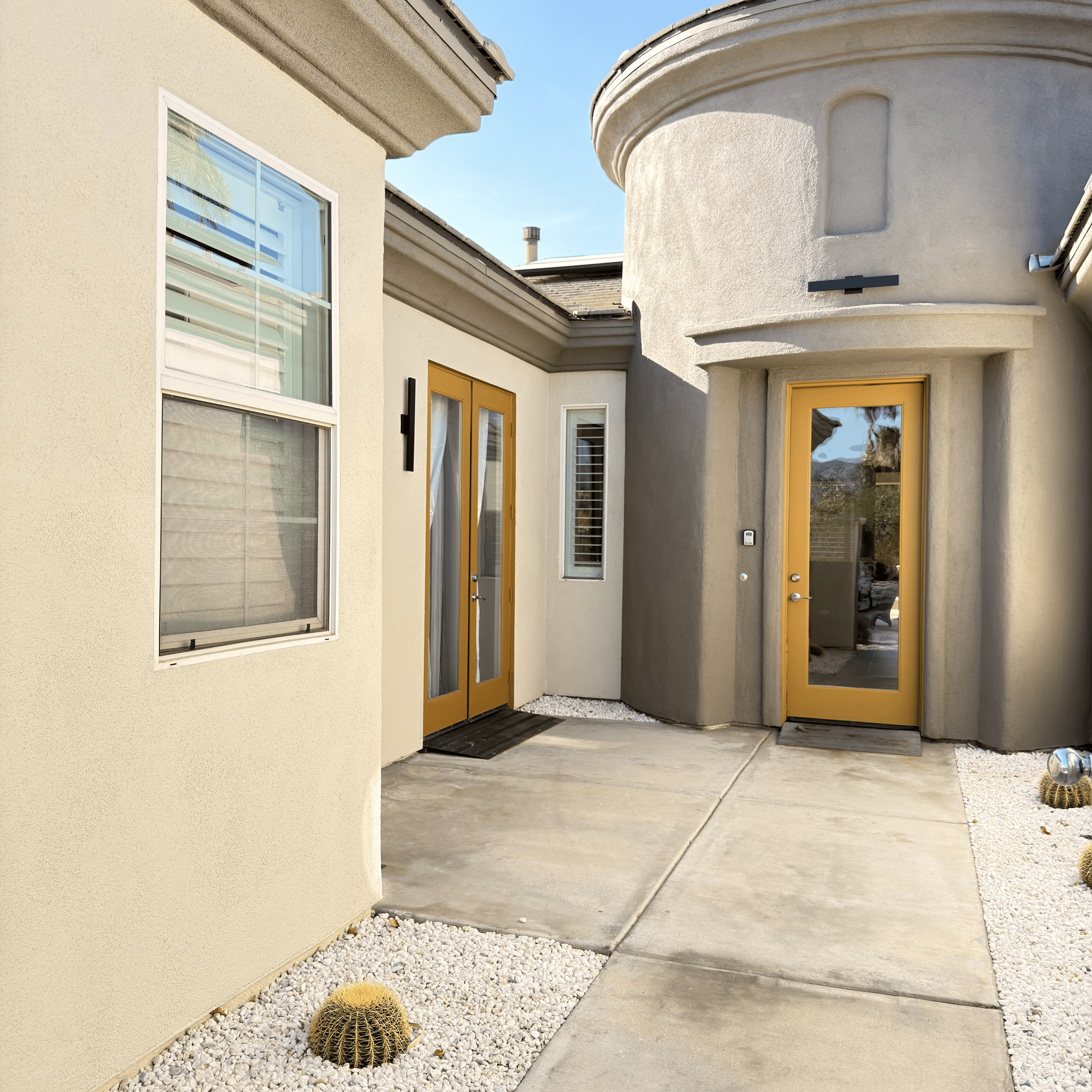 Comfortable senior living space