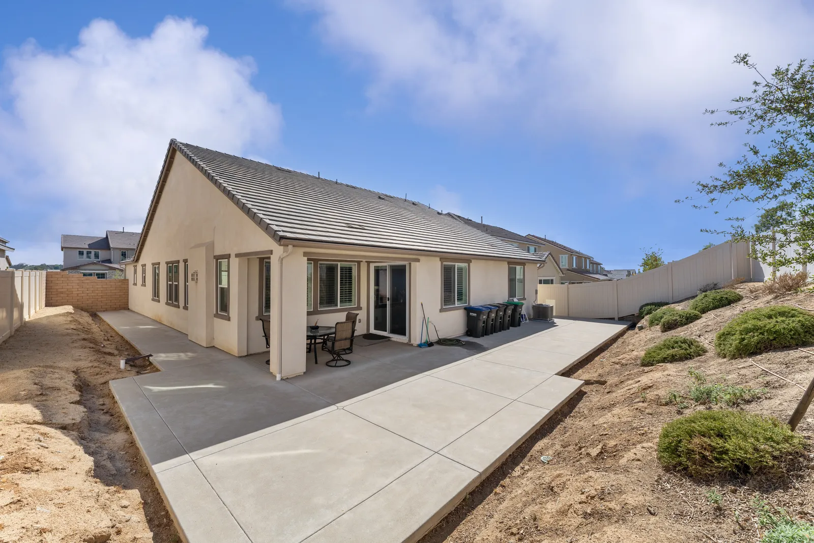 The front of the Temecula home