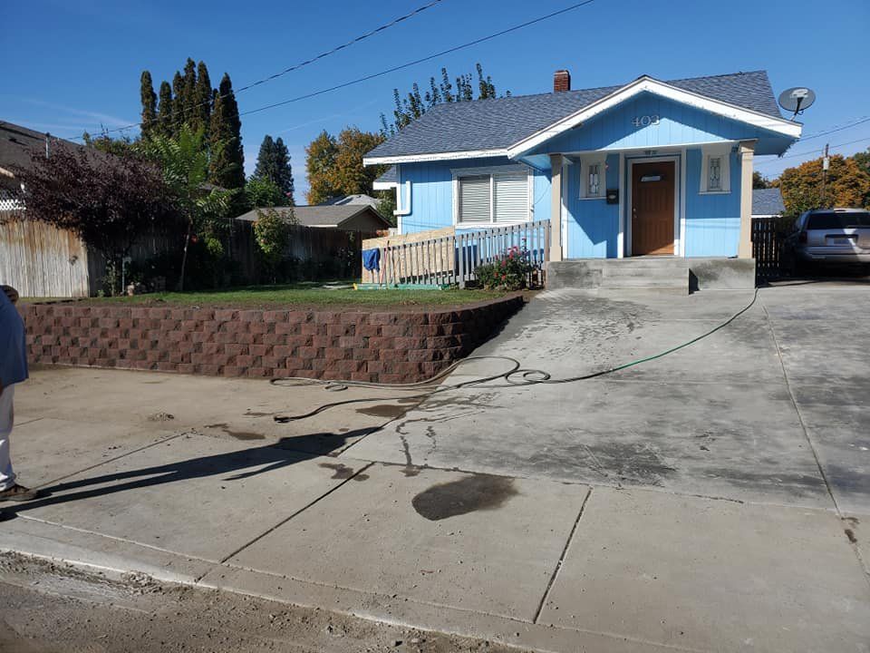 New concrete driveway