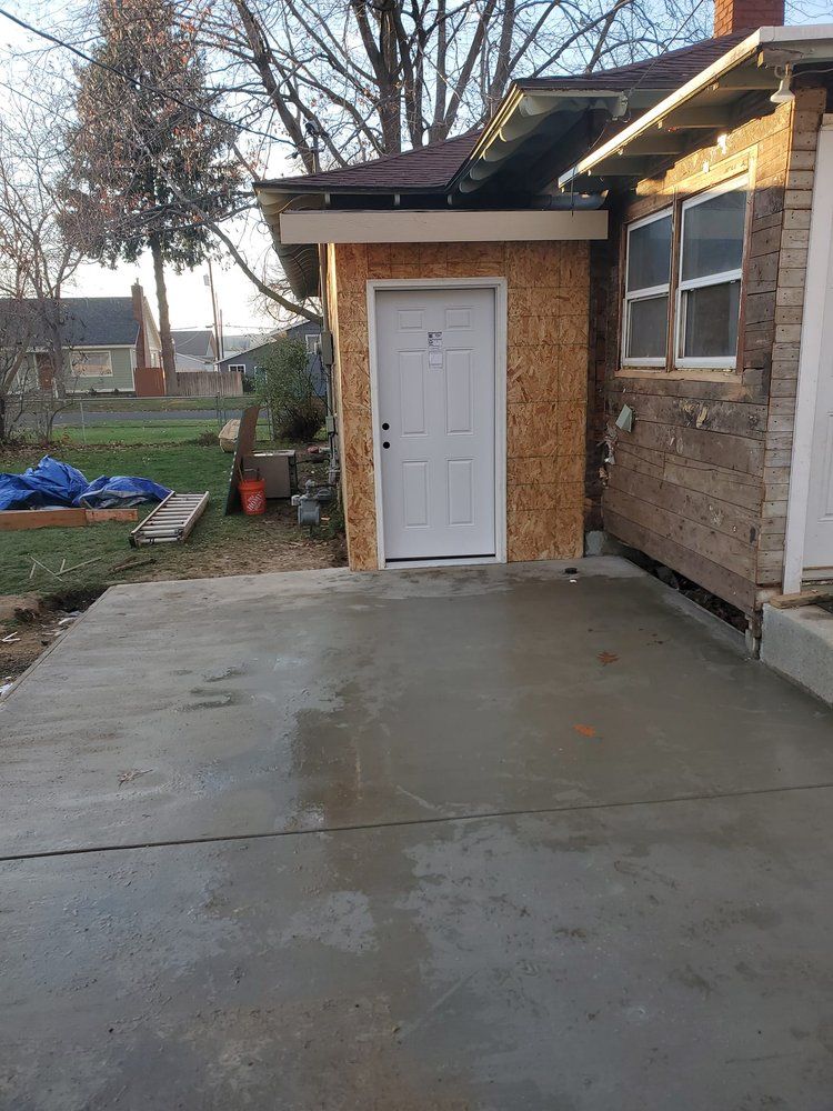 Fresh concrete slab