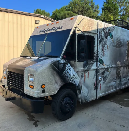 How American Auto Connection Handles Automotive Wrap