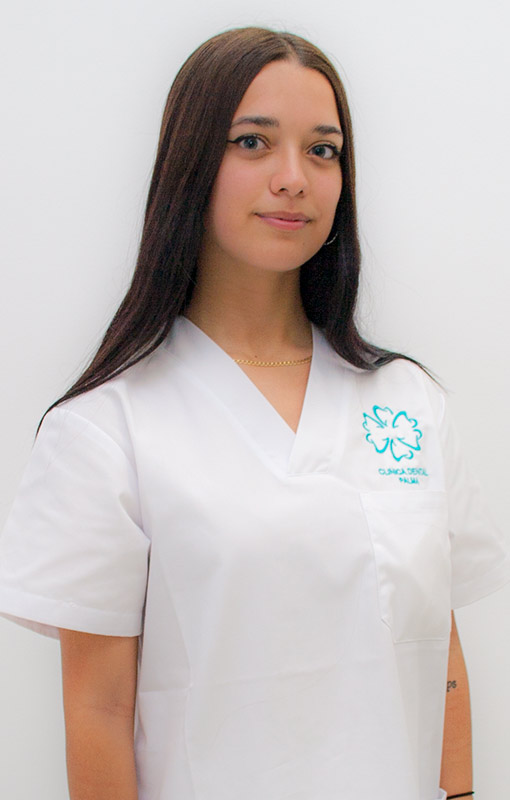 Rocío Mata Parra, higienista de Clínica Dental Palma