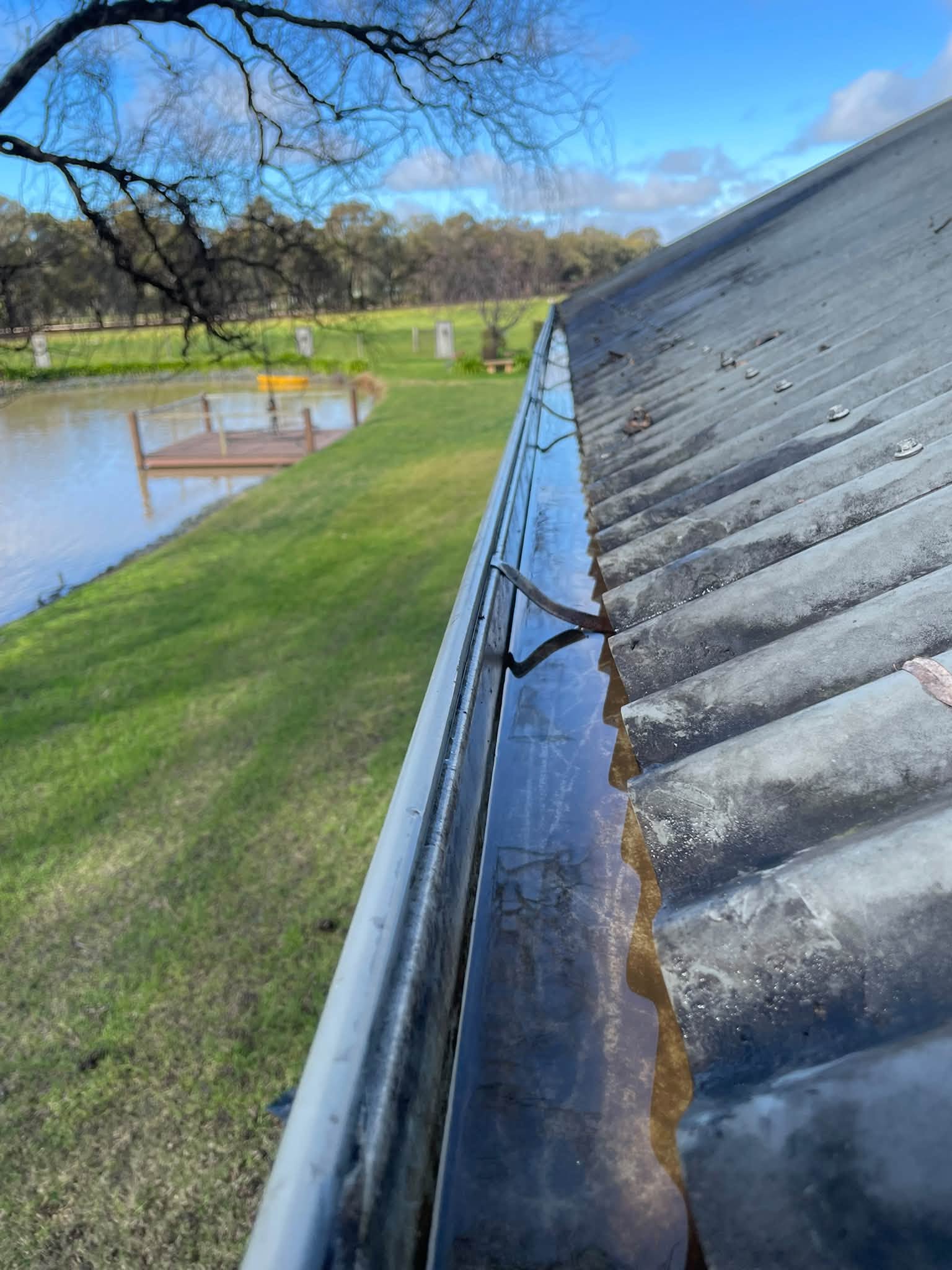 Roof Gutter Clear Out After