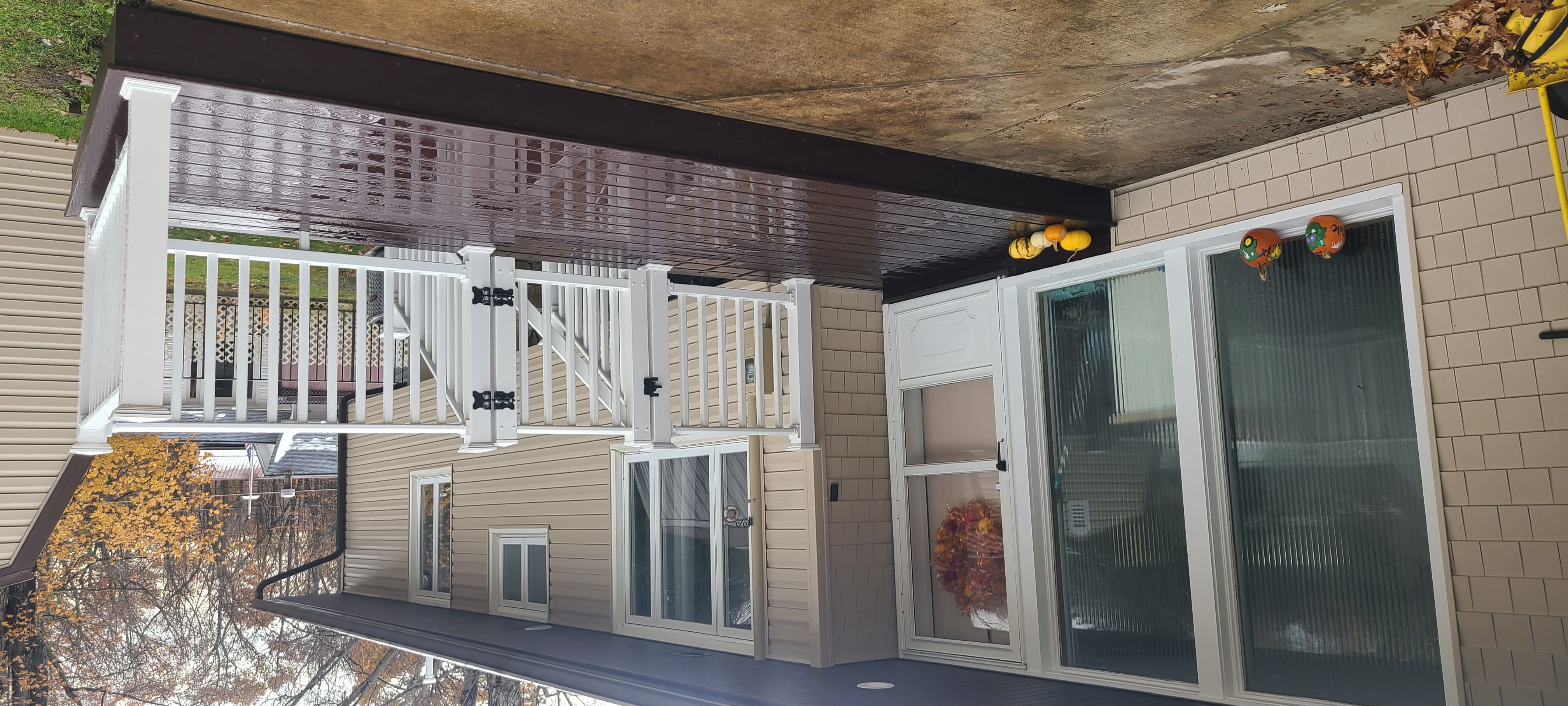  Decks & Outdoor Living