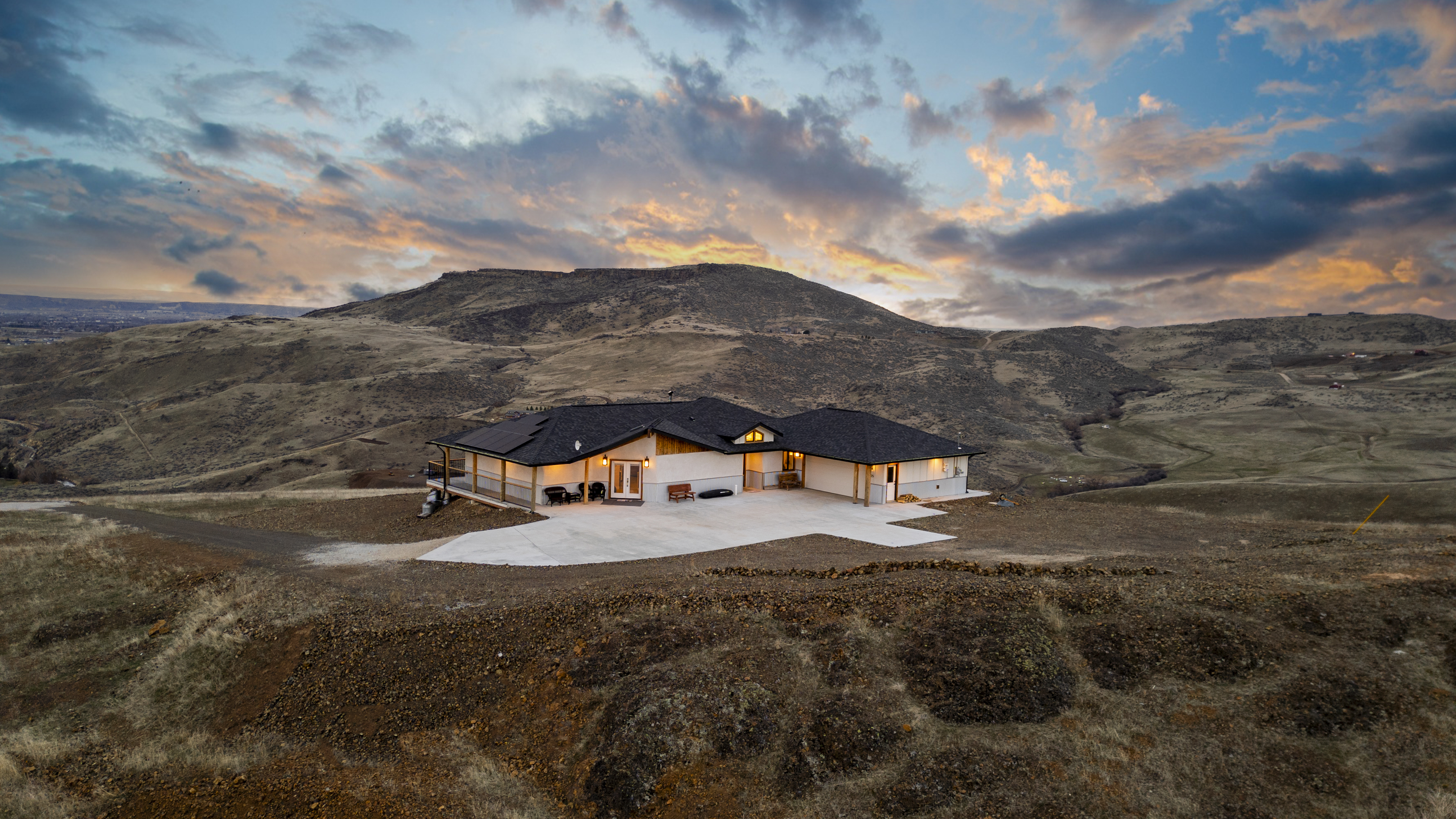 Energy efficient straw bale home with passive solar design requiring no HVAC in winter