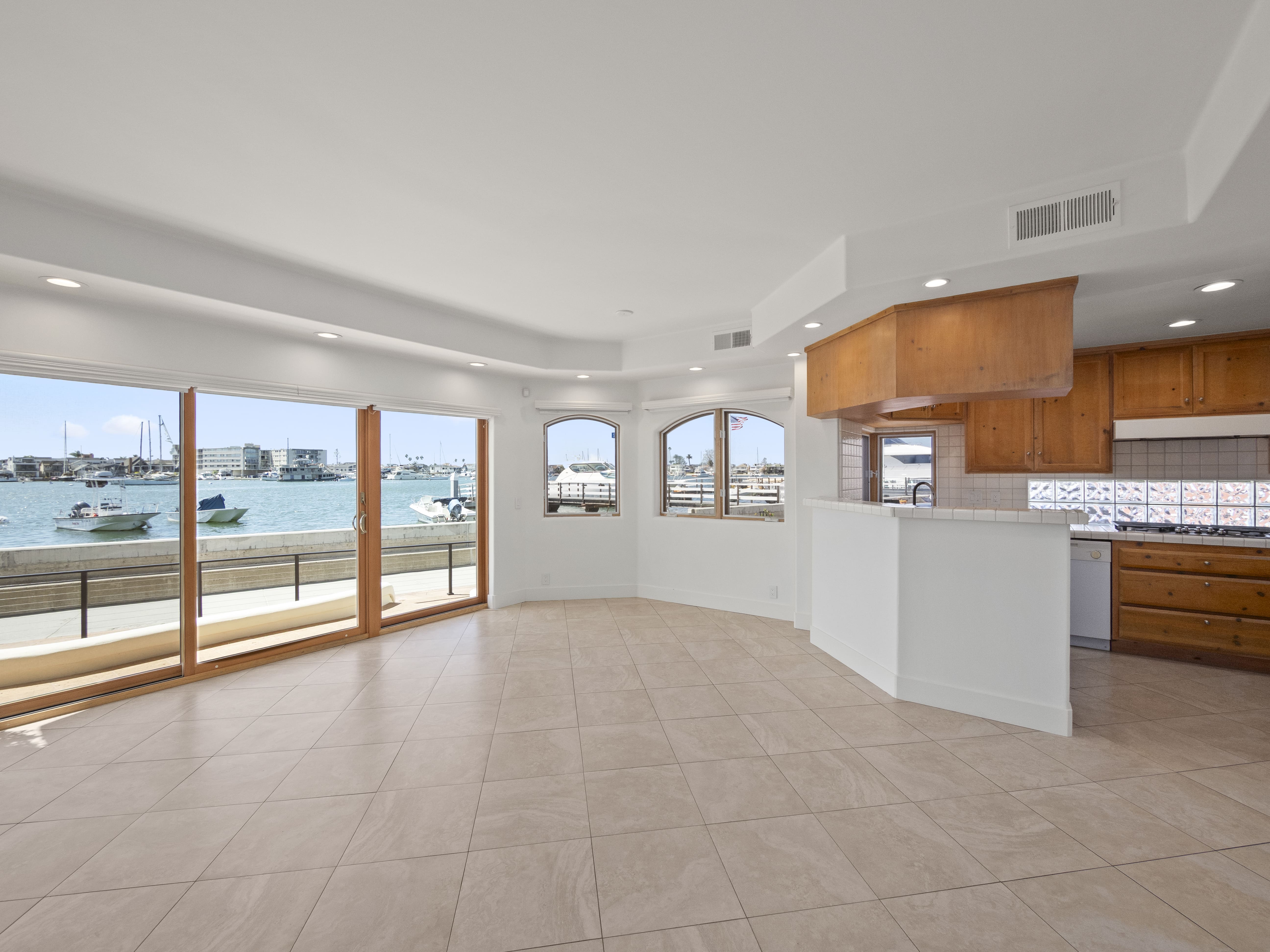 Architectural detail and material finishes