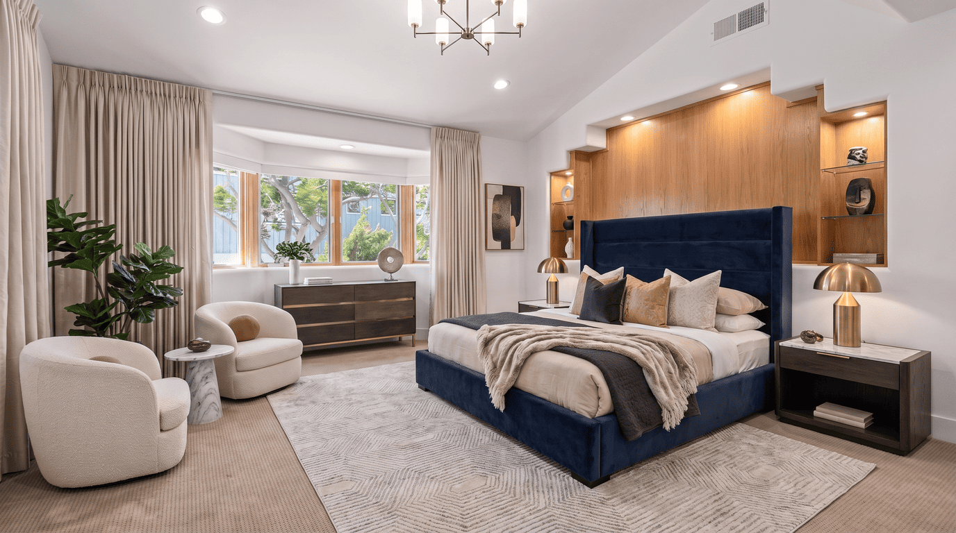 Property detail — scroll gallery
