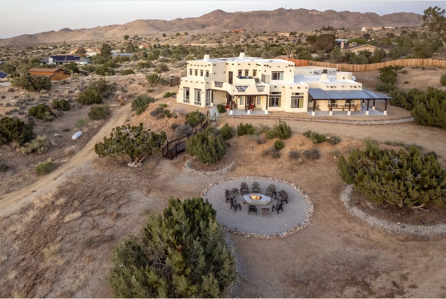 Gaia Villa, Joshua Tree