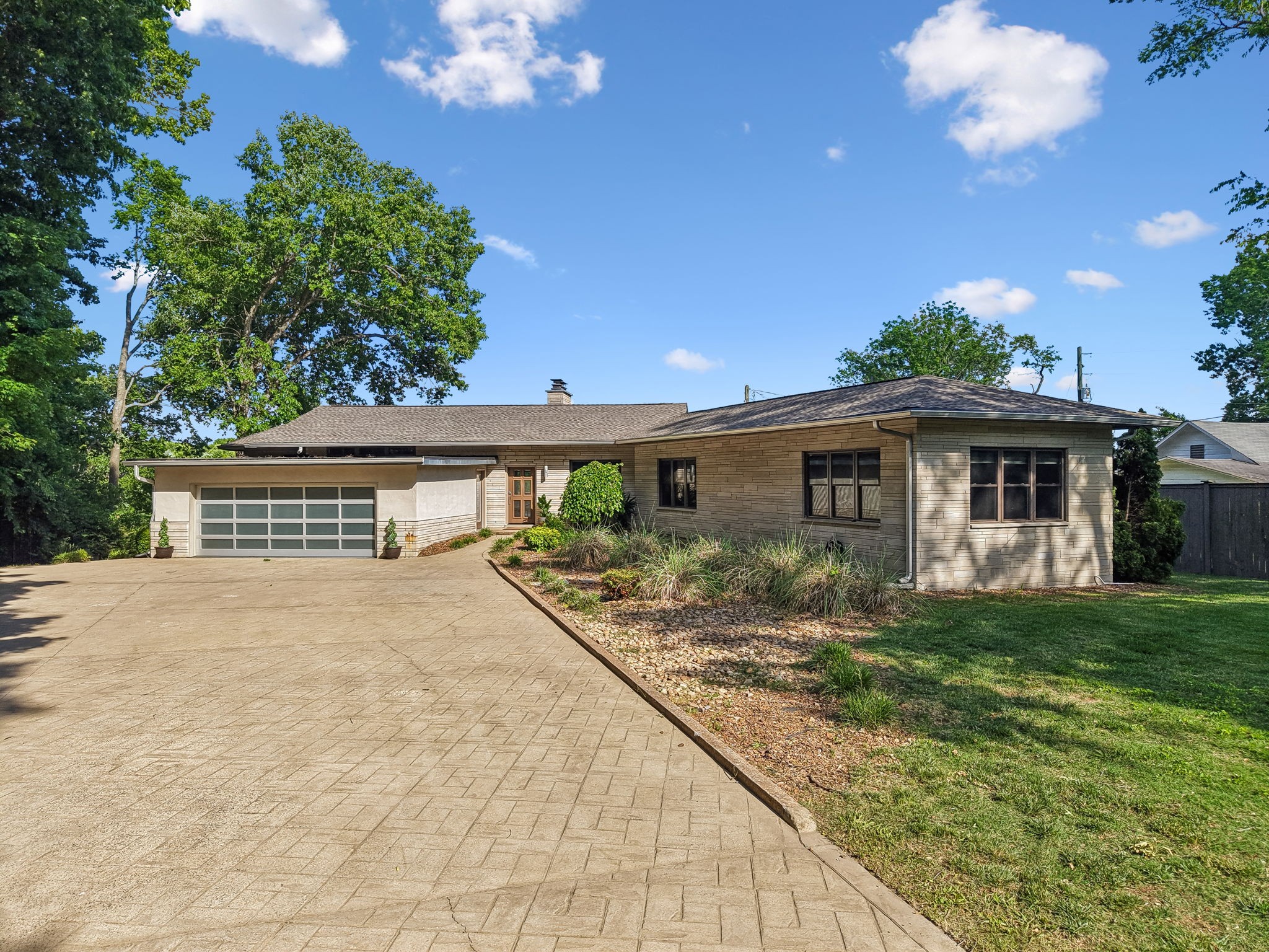 4434 Brush Hill Rd
Nashville, TN 37216