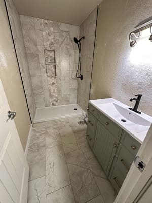 Painting Service in Monument