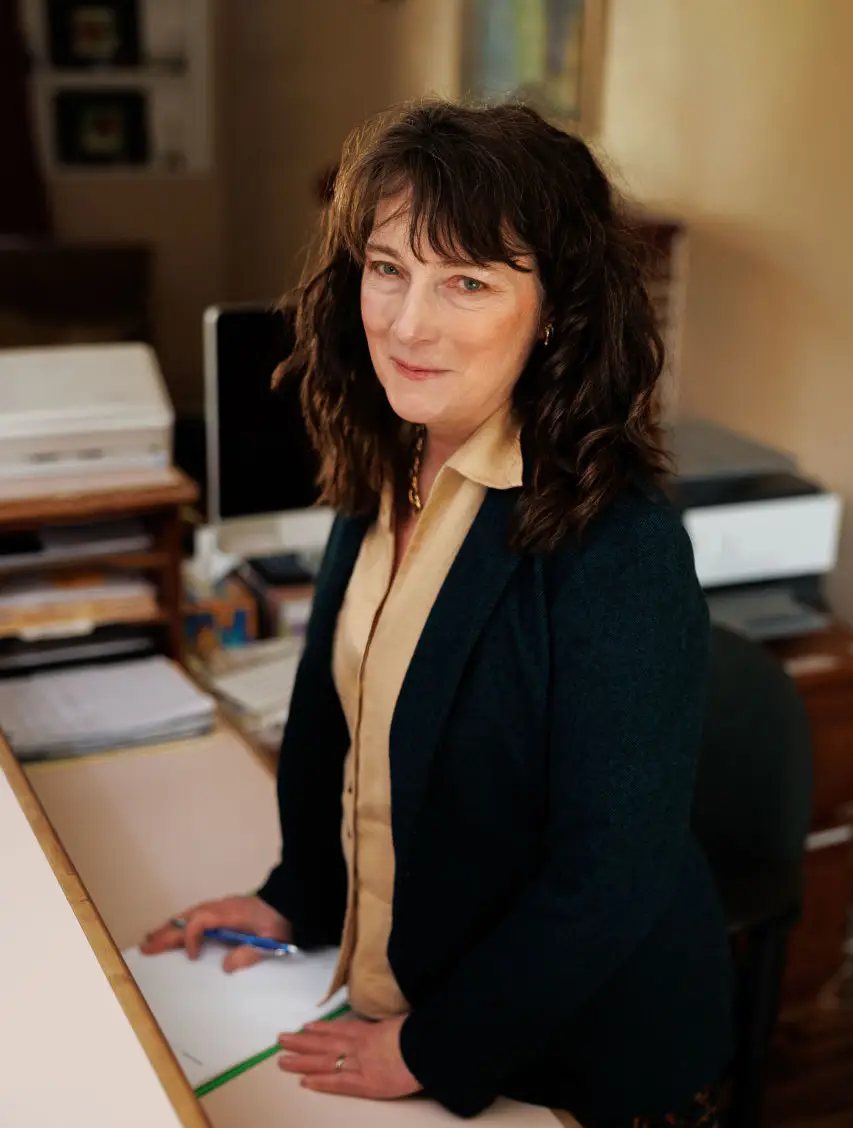 Dr. Robin Schaefer