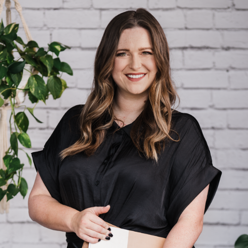 Should You Get Seasonal Branding Photos Done?