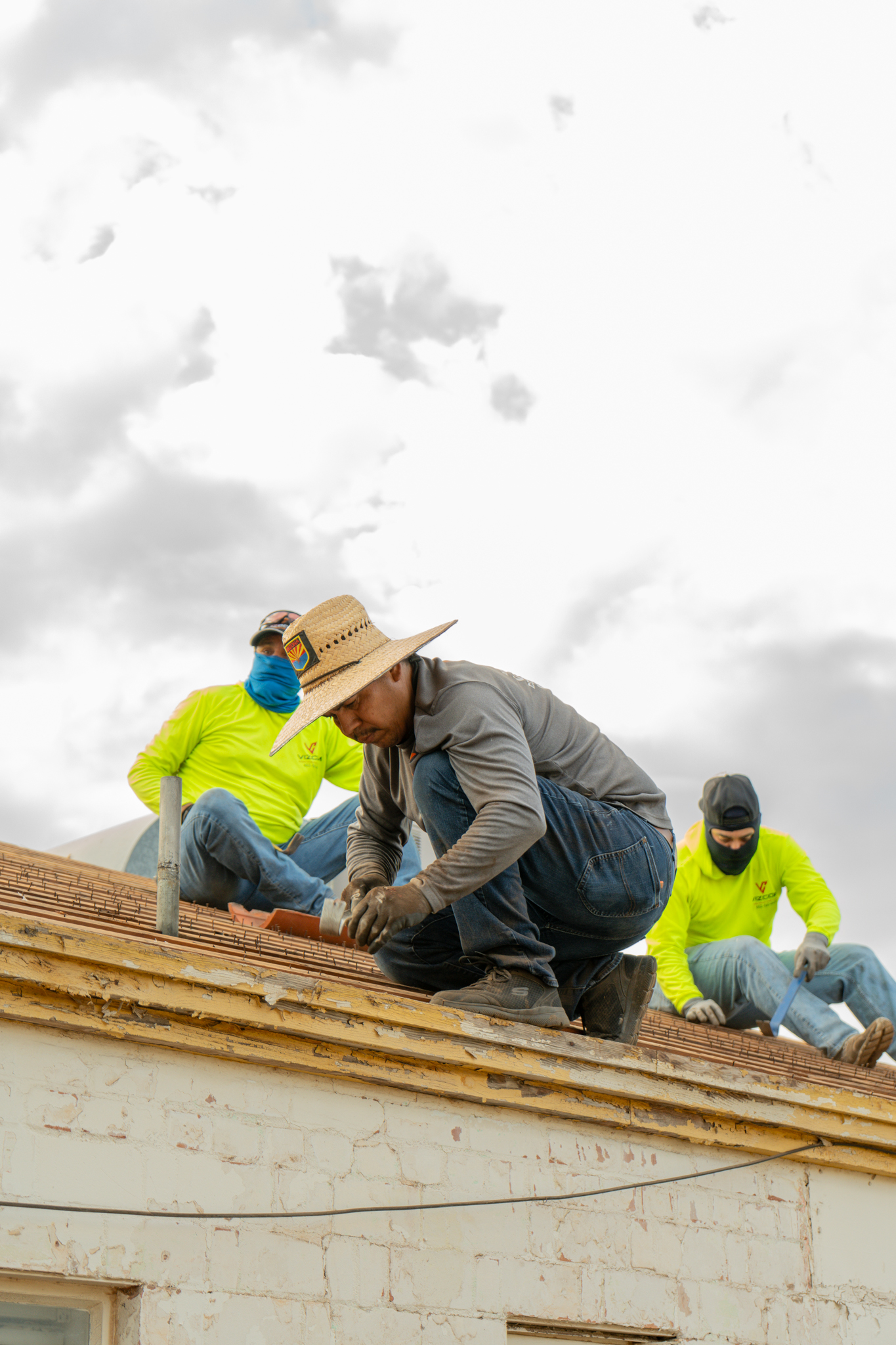 Vizcom team doing underlayment replacement