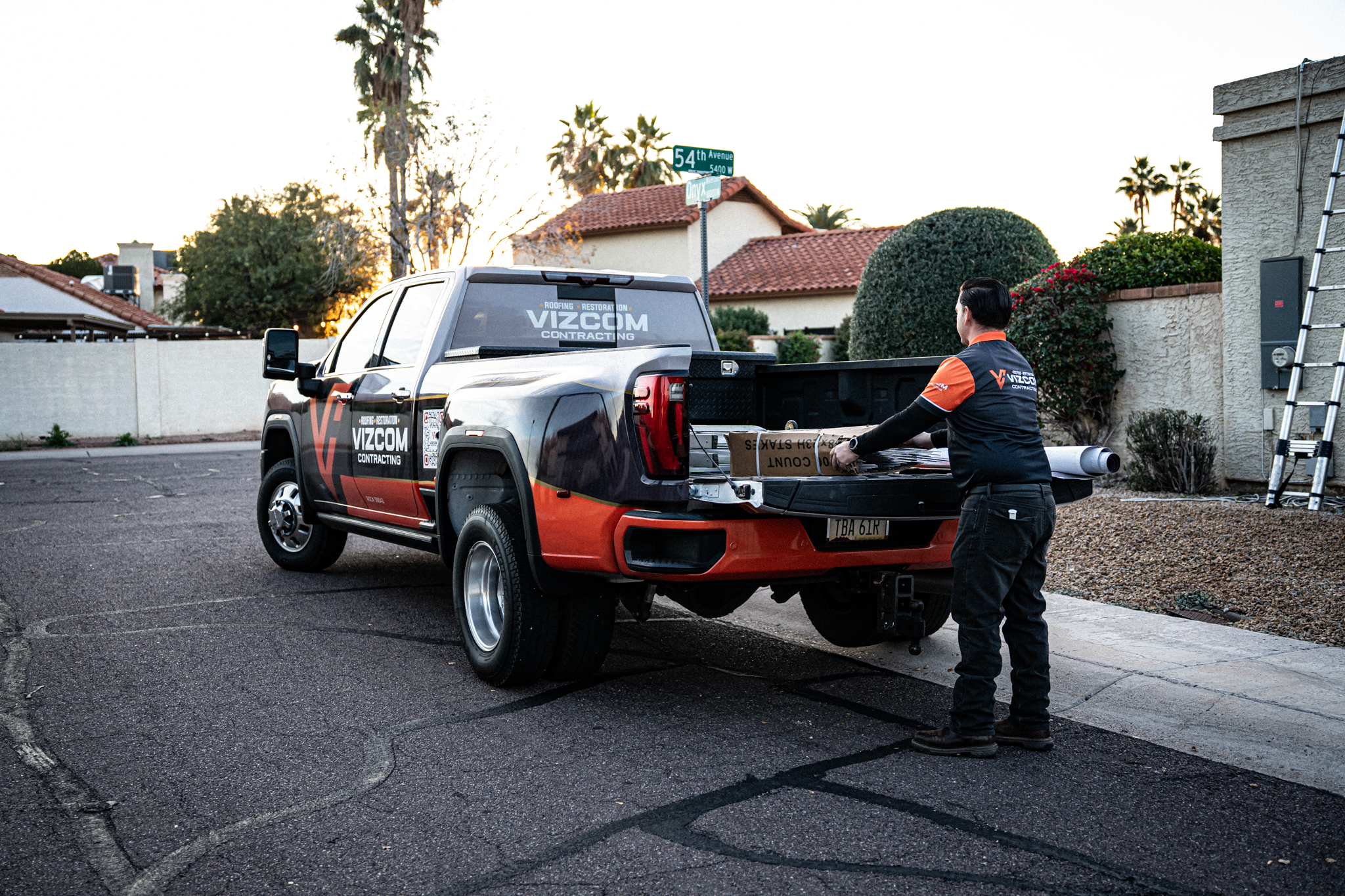 Omar from Vizcom Contracting responding to emergency call