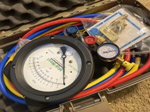 {{ custom_values.service_4 }} in {{custom_values.area_3})