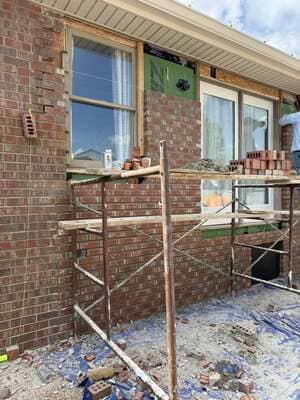 {{ custom_values.service_3 }} in {{custom_values.area_3})