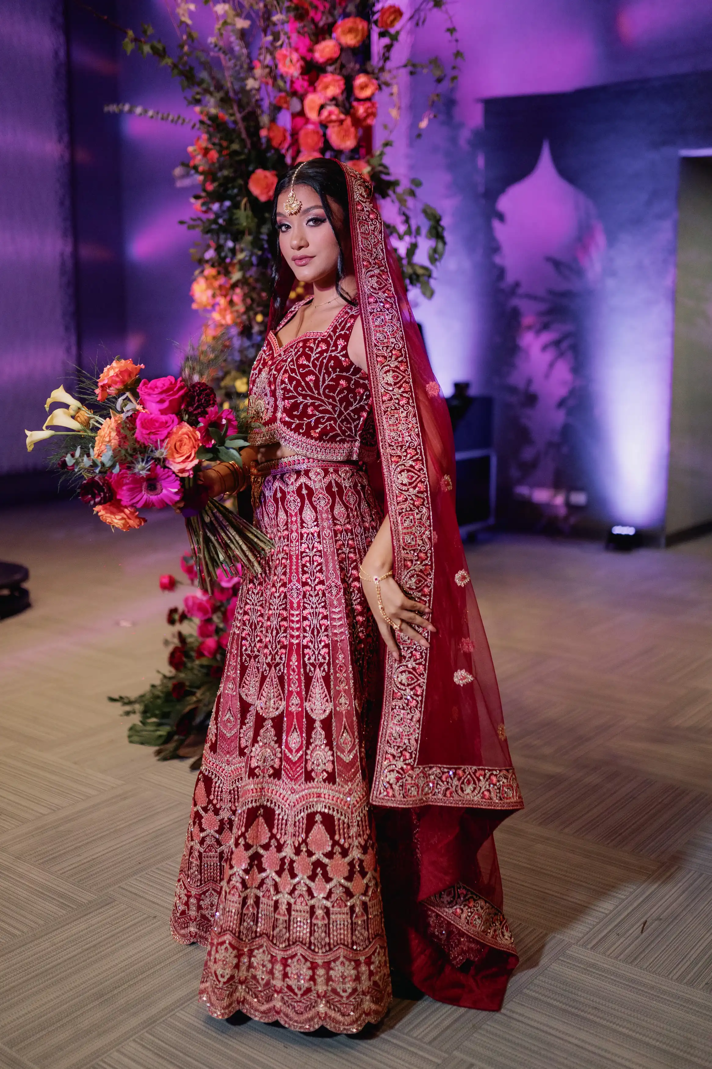 Ramo de novia en tonos fucsia y coral