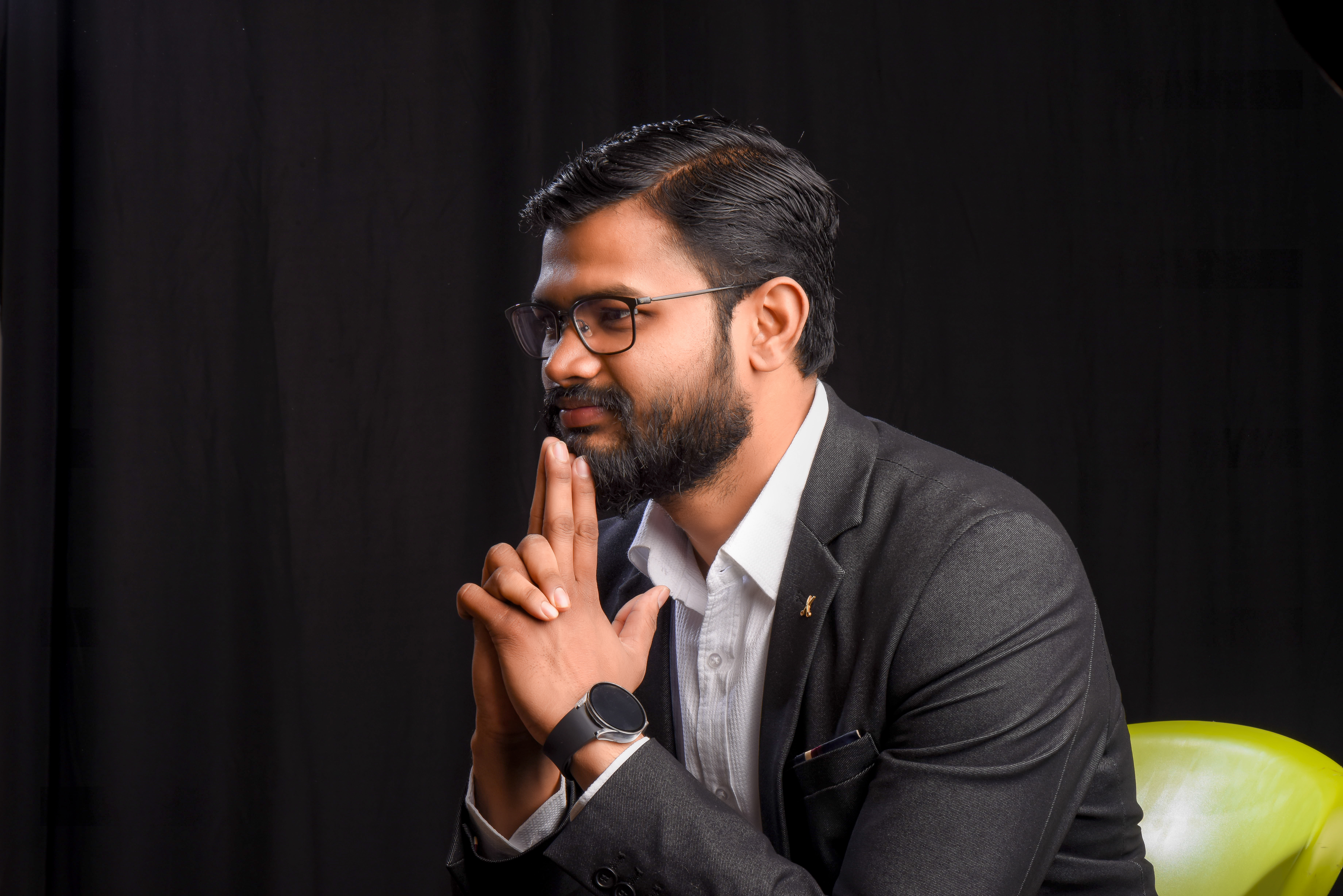 Dr. Raj Bondre - MD Homeopathy, Gold Medalist