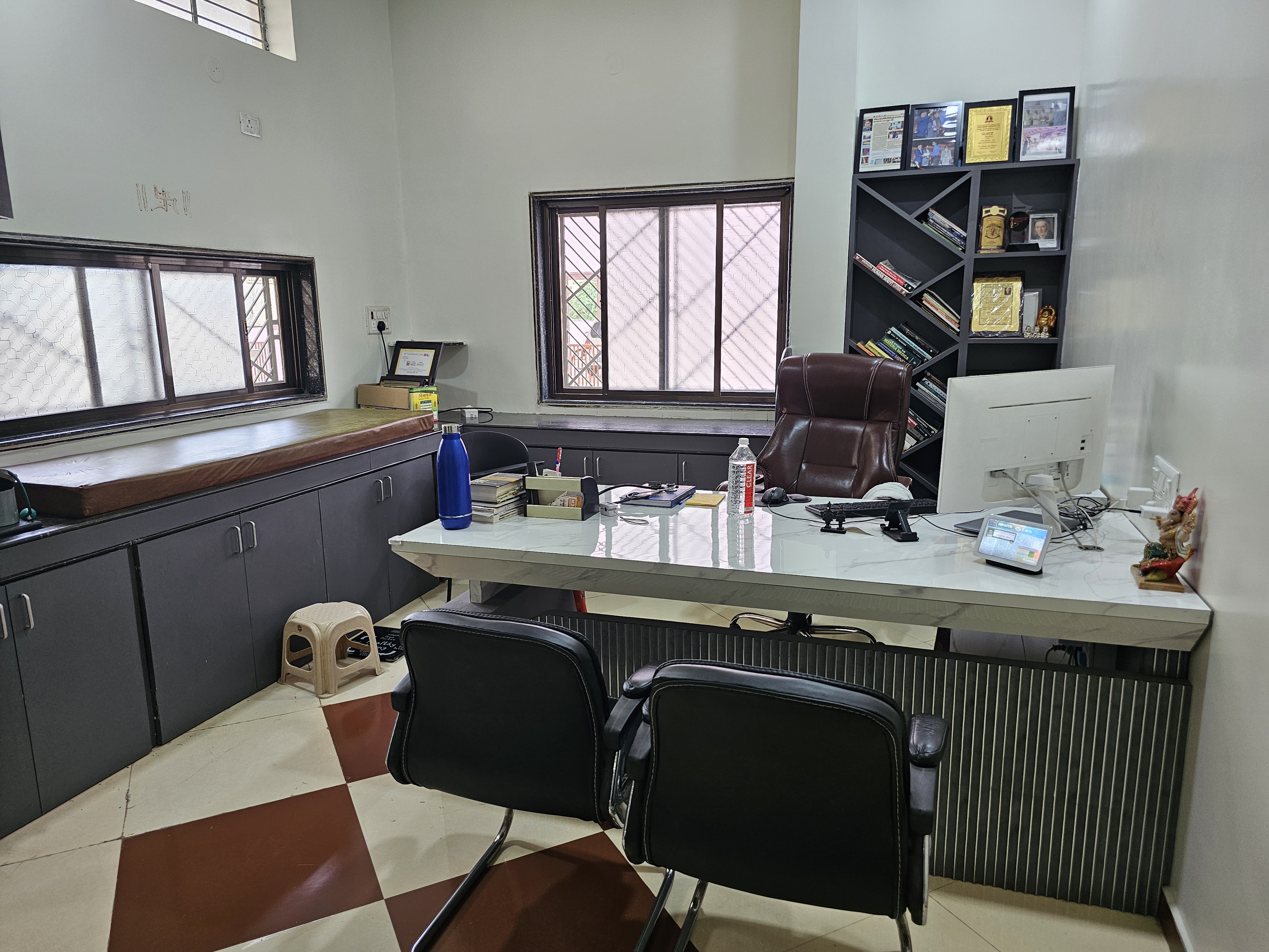 Dr. Raj's clinic
