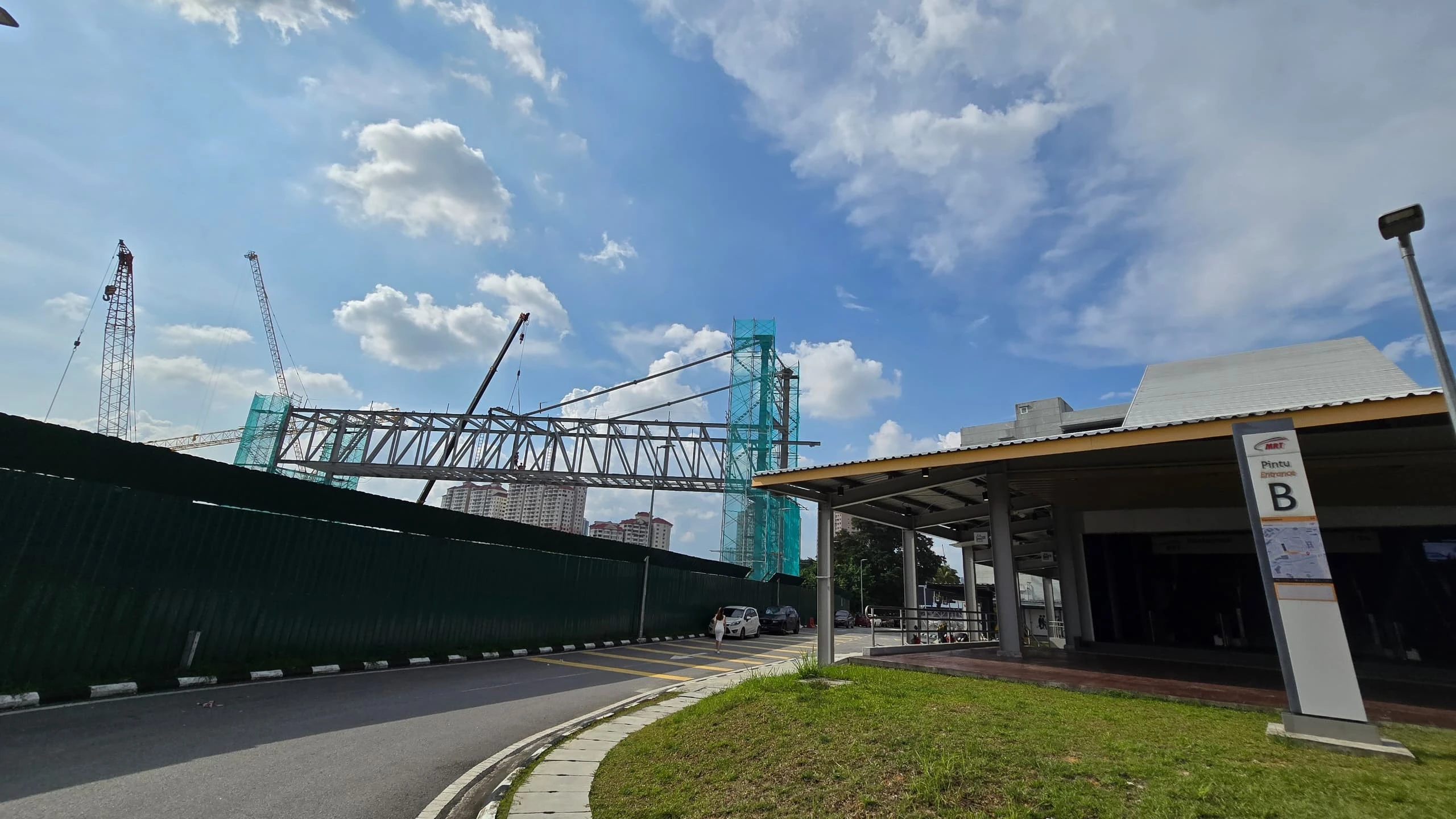 Bamboo Hills MRT