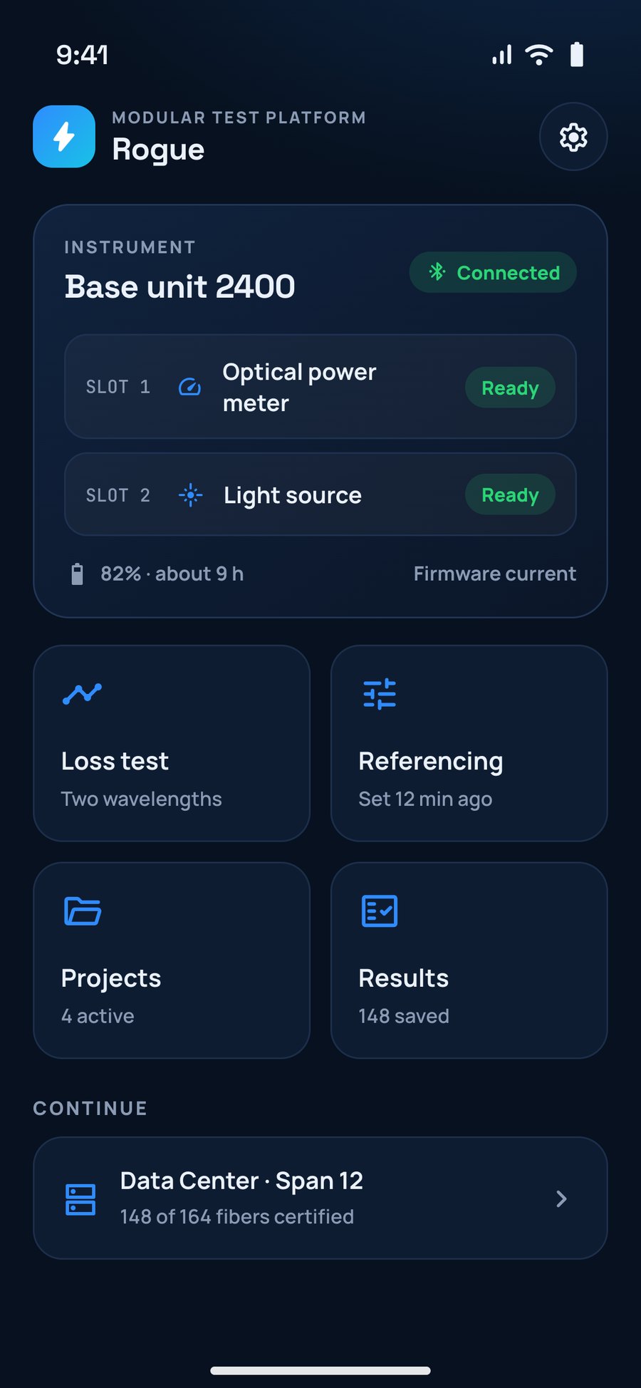 The home screen: the connected instrument, its two modules and the main test functions