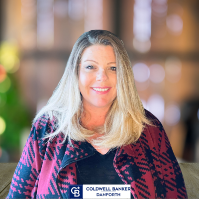 Brandice Raybourn Real Estate Broker with Coldwell Banker Danforth Everett WA.