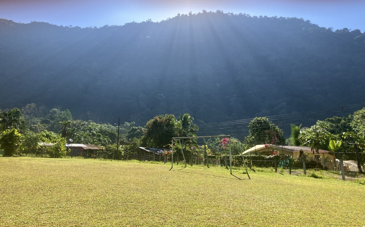 Mountain view over the soccer field and salon at Las Tumbas Centro