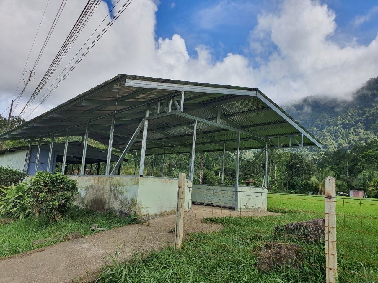 The rebuilt salon roof and open structure in 2023