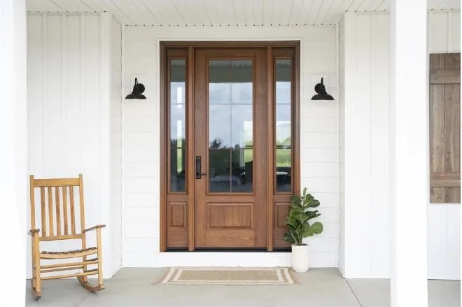 Fiberglass entry door with wood-grain finish