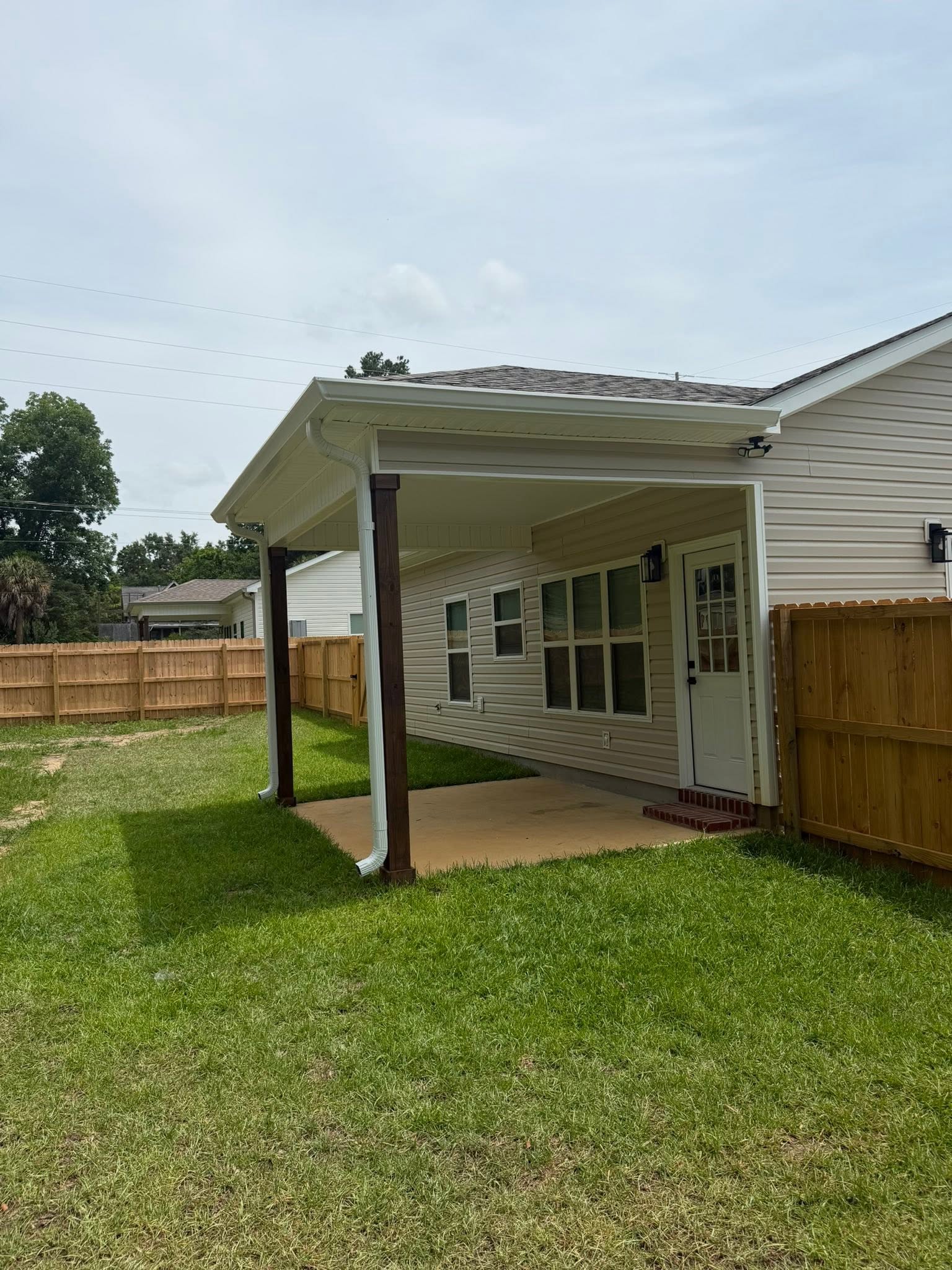 Seamless Gutter Installation